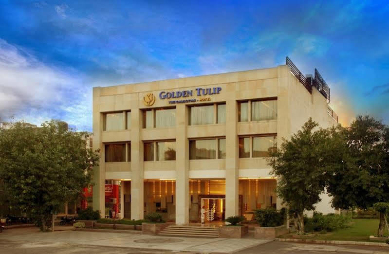 The Galgotias Hotel Gurugram Γκουργκάον Εξωτερικό φωτογραφία